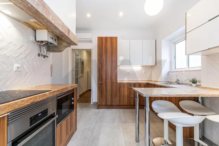 Apartamento T2 para Arrendamento em Lumiar Foto 9