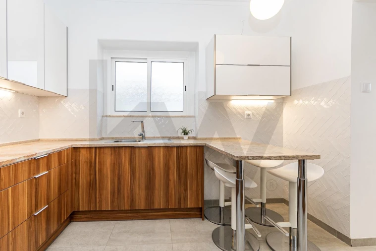 Apartamento T2 para Arrendamento em Lumiar Foto 11