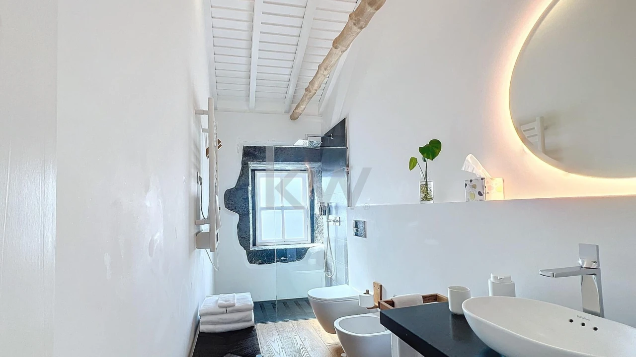 Moradia T6 para Venda em Santa Luzia Foto 17