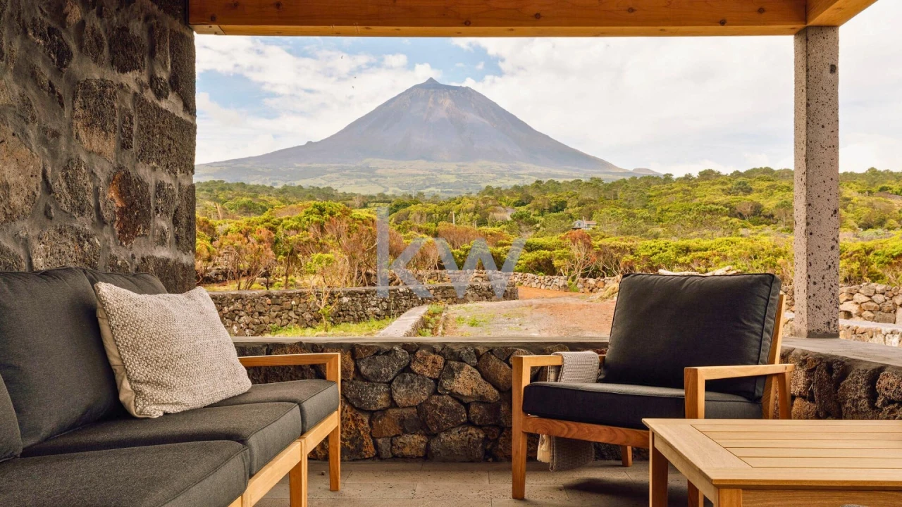 Moradia T6 para Venda em Santa Luzia Foto 36