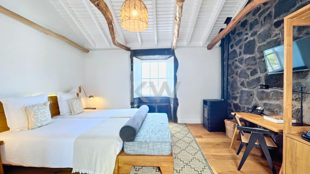 Moradia T6 para Venda em Santa Luzia Foto 22