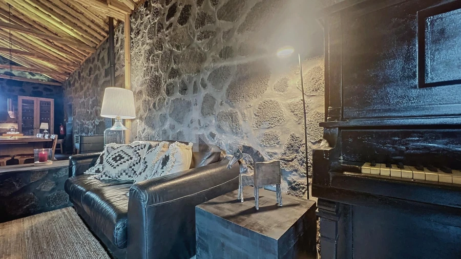 Moradia T6 para Venda em Santa Luzia Foto 3