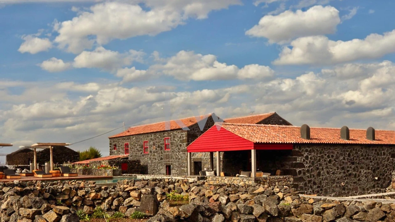 Moradia T6 para Venda em Santa Luzia Foto 34