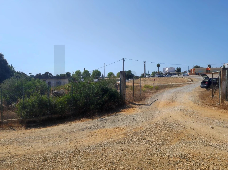 Terreno para Venda em Olhão Foto 12