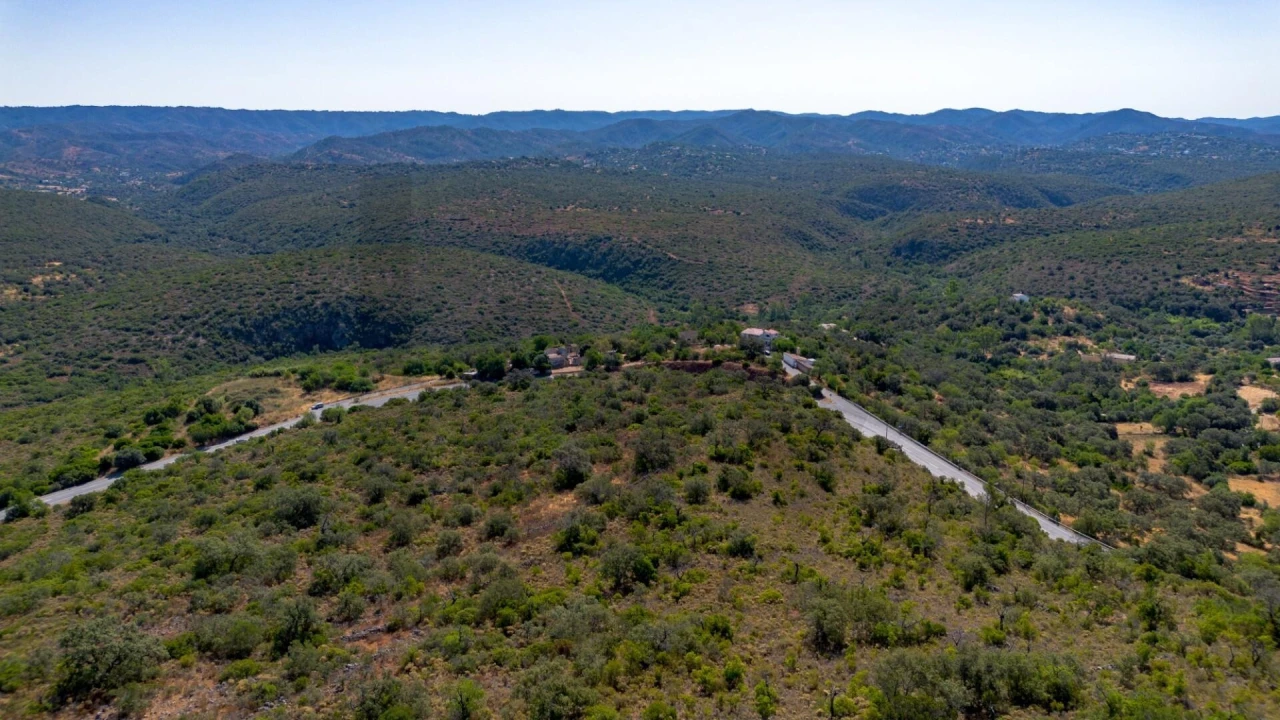 Terreno para Venda em Salir Foto 11