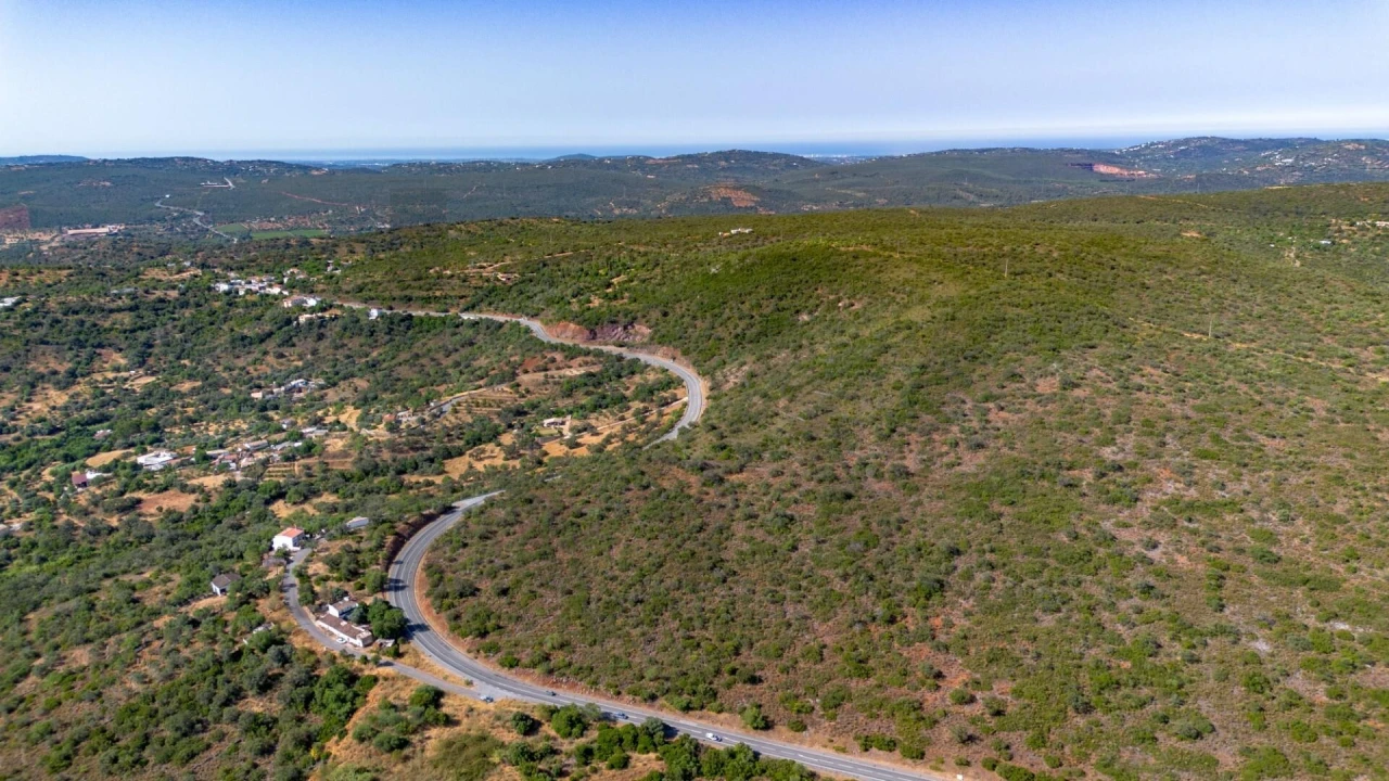 Terreno para Venda em Salir Foto 6