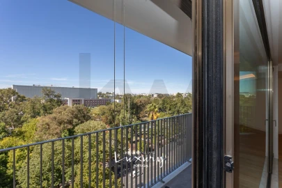 Apartamento T4 para Venda em Alvalade
