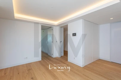 Apartamento T4 para Venda em Alvalade