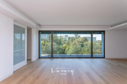 Apartamento T4 para Venda em Alvalade