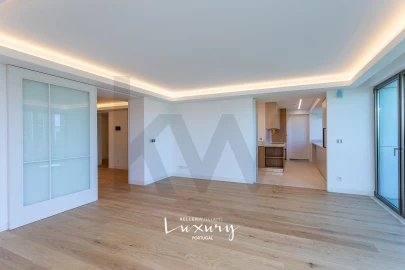 Apartamento T4 para Venda em Alvalade