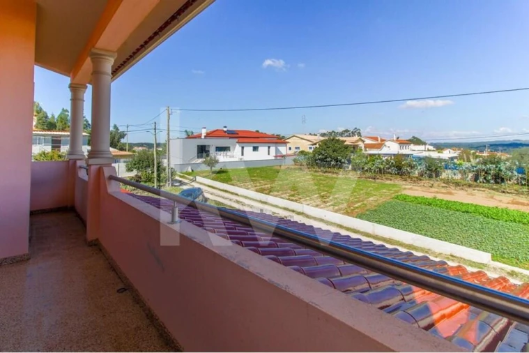 Moradia T3 para Venda em Louriçal Foto 21