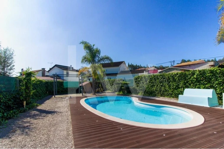 Moradia T3 para Venda em Louriçal Foto 2