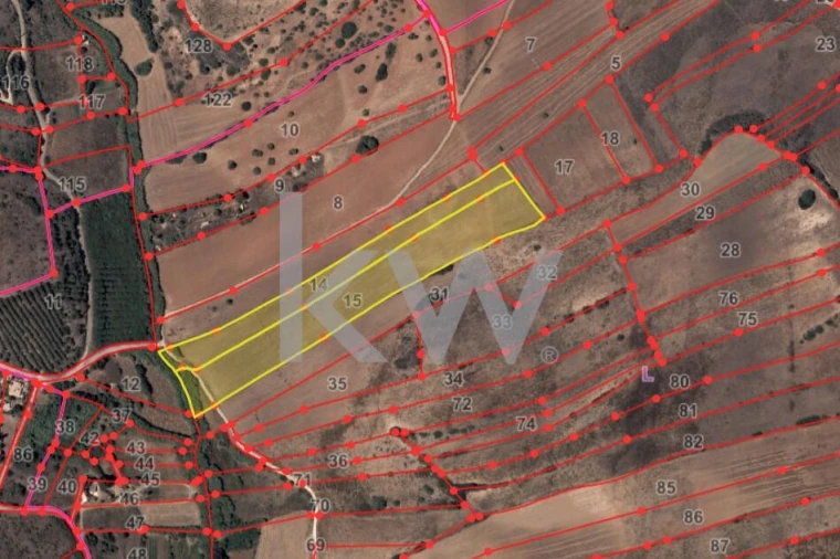 Terreno para Venda em Vila do Bispo e Raposeira Foto 1