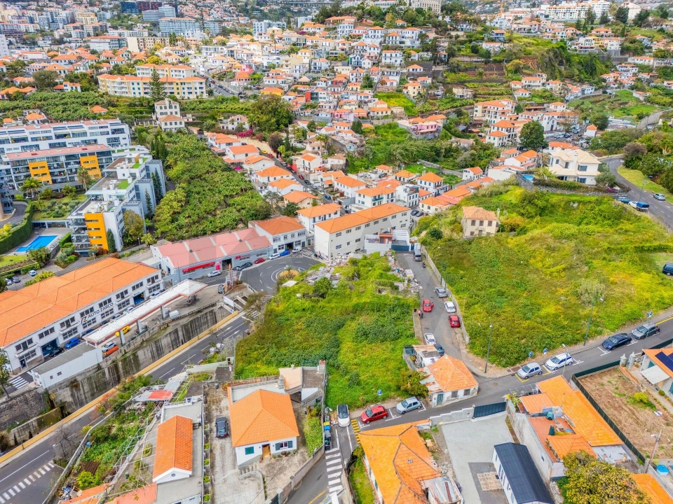Terreno para Venda em Funchal (São Pedro) Foto 15