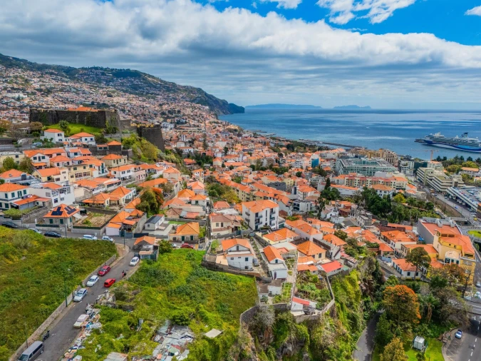 Terreno para Venda em Funchal (São Pedro) Foto 10