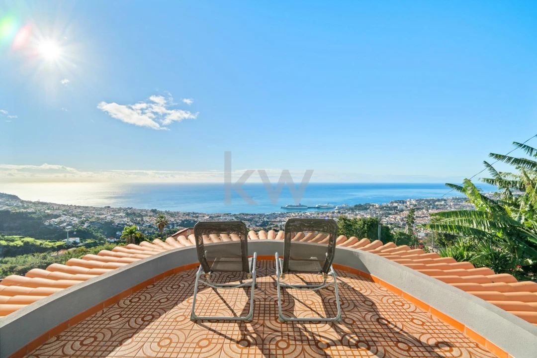 Moradia T9 para Venda em Monte Foto 70