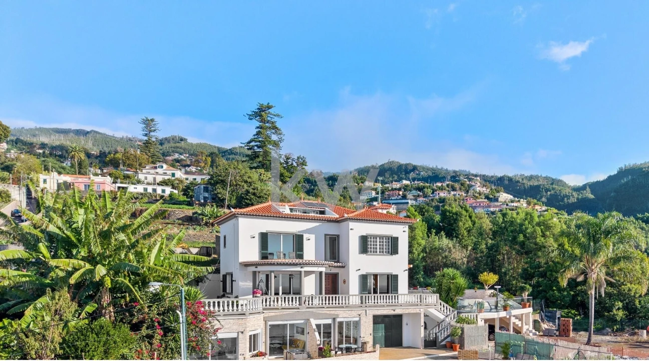 Moradia T9 para Venda em Monte Foto 10