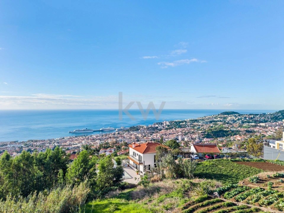 Moradia T9 para Venda em Monte Foto 6