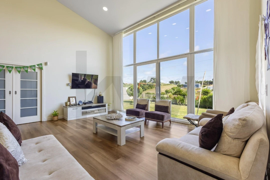 Moradia T3 para Venda em Santa Barbara Foto 4