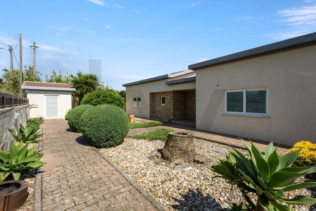 Moradia T3 para Venda em Santa Barbara Foto 28