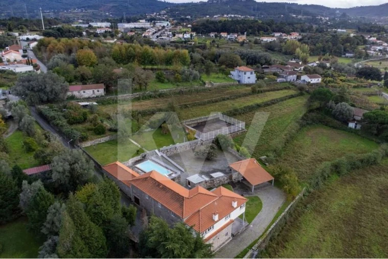 Quinta T4 para Venda em Santa Lucrécia de Algeriz e Navarra Foto 49