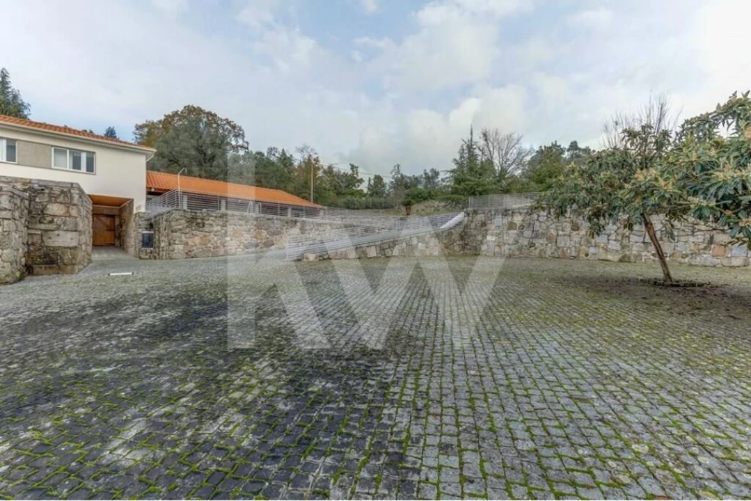 Quinta T4 para Venda em Santa Lucrécia de Algeriz e Navarra Foto 17