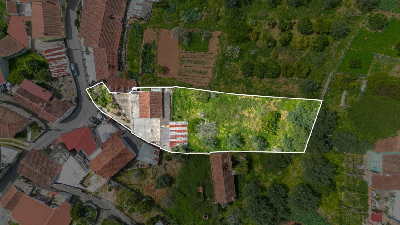 Moradia T3 para Venda em Miranda do Corvo Foto 3