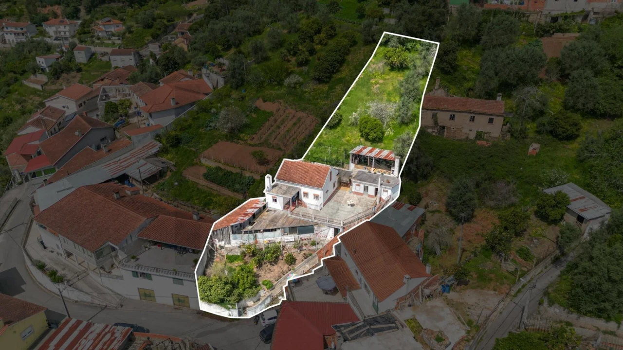 Moradia T3 para Venda em Miranda do Corvo Foto 2