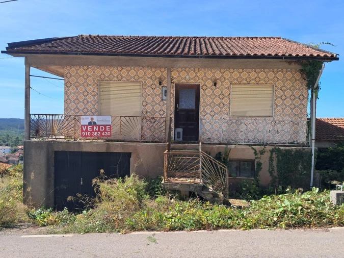 Moradia T3 para Venda em Souselas e Botão