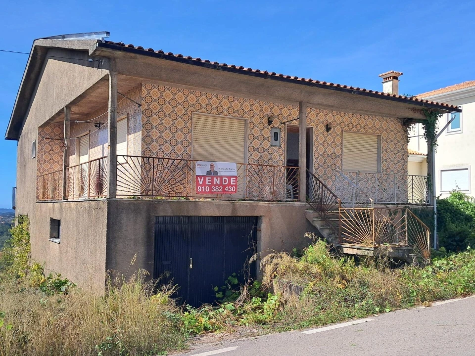 Moradia T3 para Venda em Souselas e Botão Foto 2