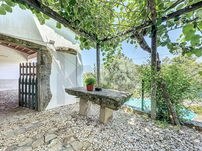 Moradia T3 para Venda em São Roque Foto 10