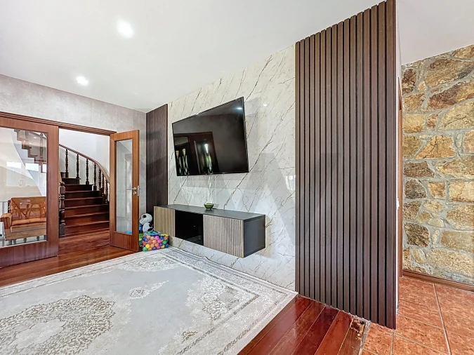 Moradia T3 para Venda em São Roque Foto 18