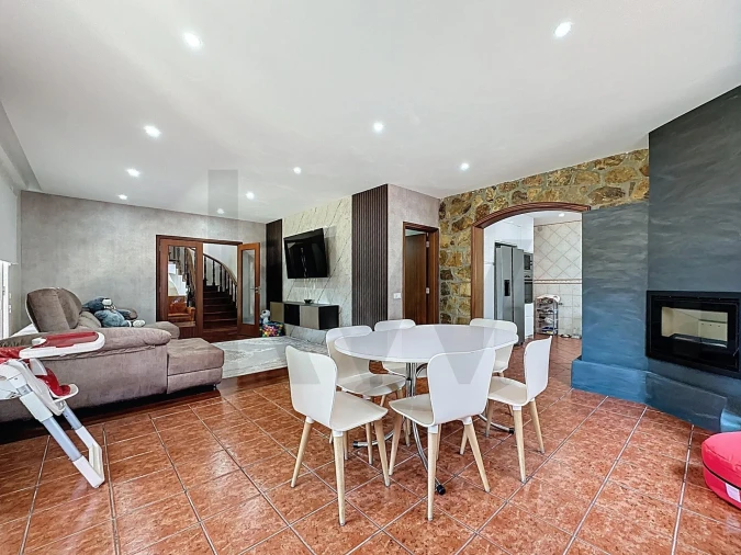 Moradia T3 para Venda em São Roque Foto 24