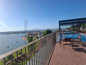 Apartamento T3 para Venda em Seixal, Arrentela e Aldeia de Paio Pires