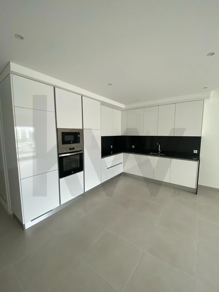 Apartamento T3 para Venda em Nazare Foto 1