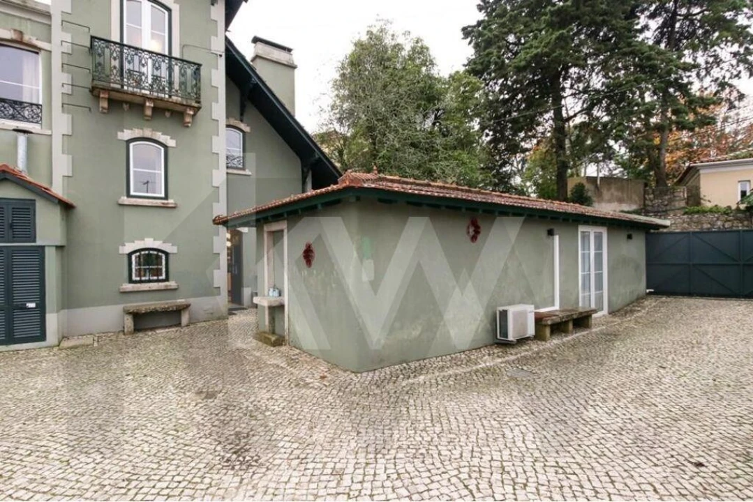 Moradia T6 para Venda em Agualva e Mira-Sintra Foto 84