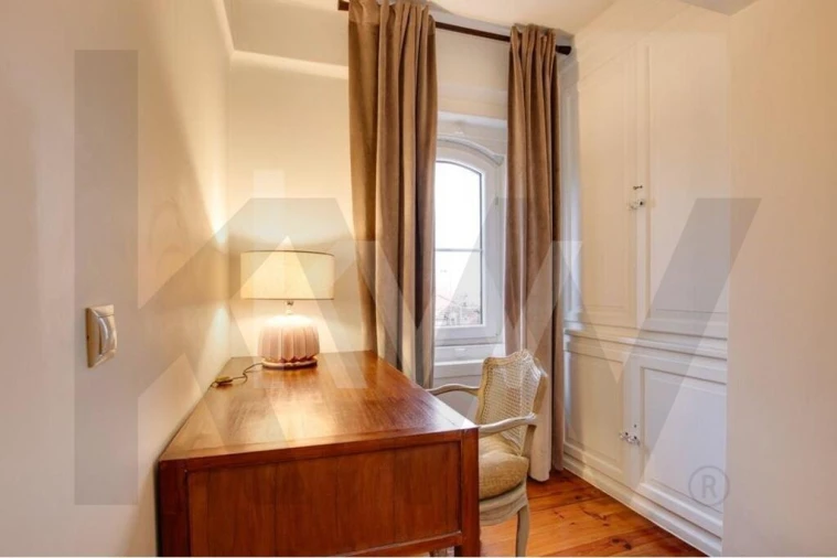 Moradia T6 para Venda em Agualva e Mira-Sintra Foto 37