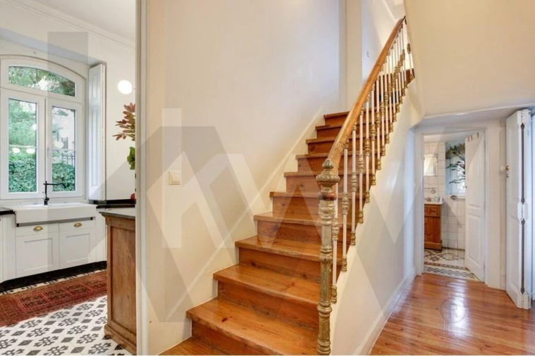 Moradia T6 para Venda em Agualva e Mira-Sintra Foto 29