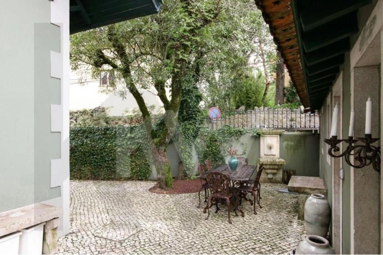 Moradia T6 para Venda em Agualva e Mira-Sintra Foto 82