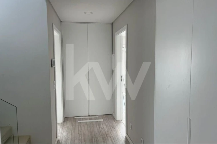 Moradia T4 para Venda em Alcochete Foto 13