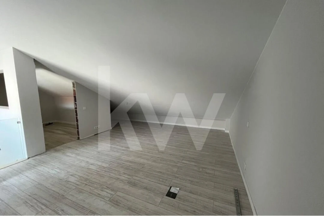 Moradia T4 para Venda em Alcochete Foto 24