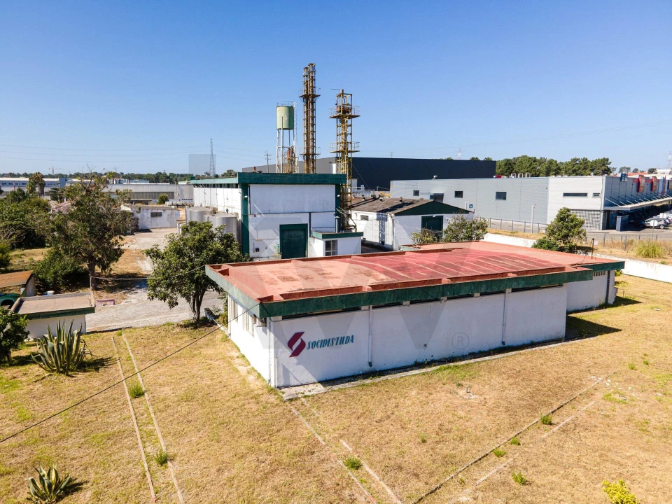 Armazém para Venda em Seixal, Arrentela e Aldeia de Paio Pires Foto 8