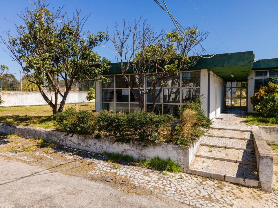 Armazém para Venda em Seixal, Arrentela e Aldeia de Paio Pires Foto 11