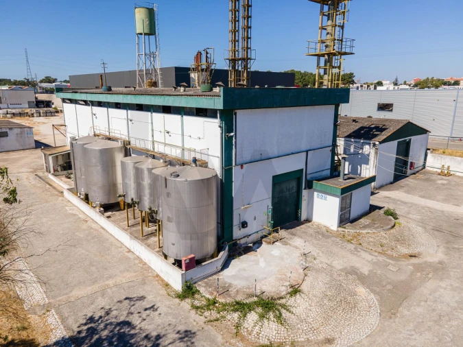 Armazém para Venda em Seixal, Arrentela e Aldeia de Paio Pires Foto 14