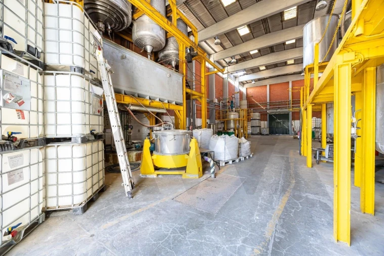 Armazém para Venda em Seixal, Arrentela e Aldeia de Paio Pires Foto 27