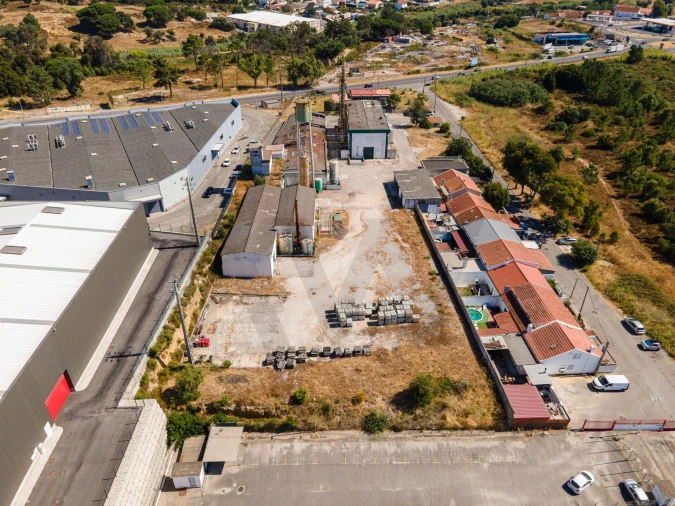 Armazém para Venda em Seixal, Arrentela e Aldeia de Paio Pires Foto 2