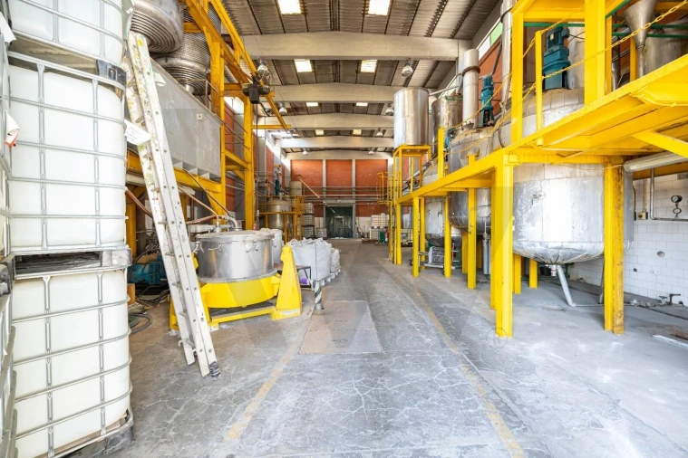 Armazém para Venda em Seixal, Arrentela e Aldeia de Paio Pires Foto 28