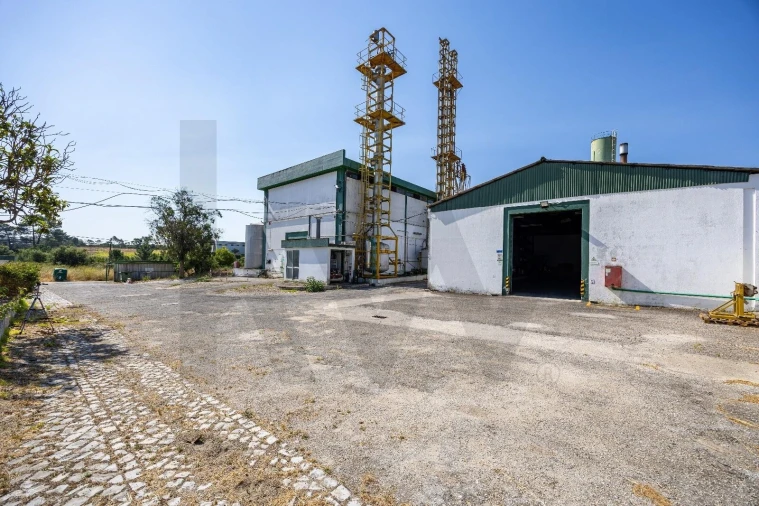 Armazém para Venda em Seixal, Arrentela e Aldeia de Paio Pires Foto 22