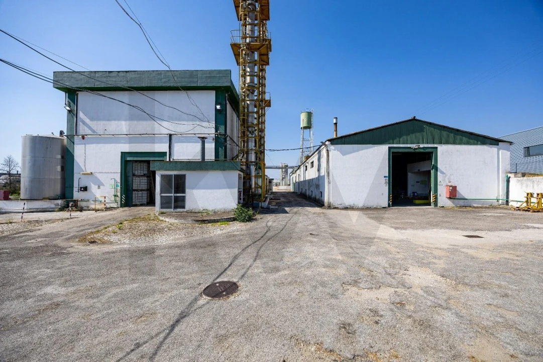 Armazém para Venda em Seixal, Arrentela e Aldeia de Paio Pires Foto 20