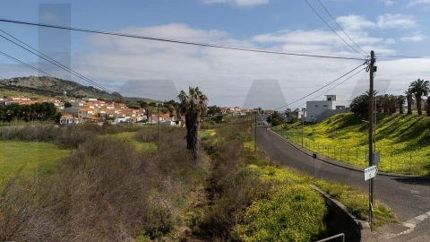 Terreno para Venda em Porto Santo